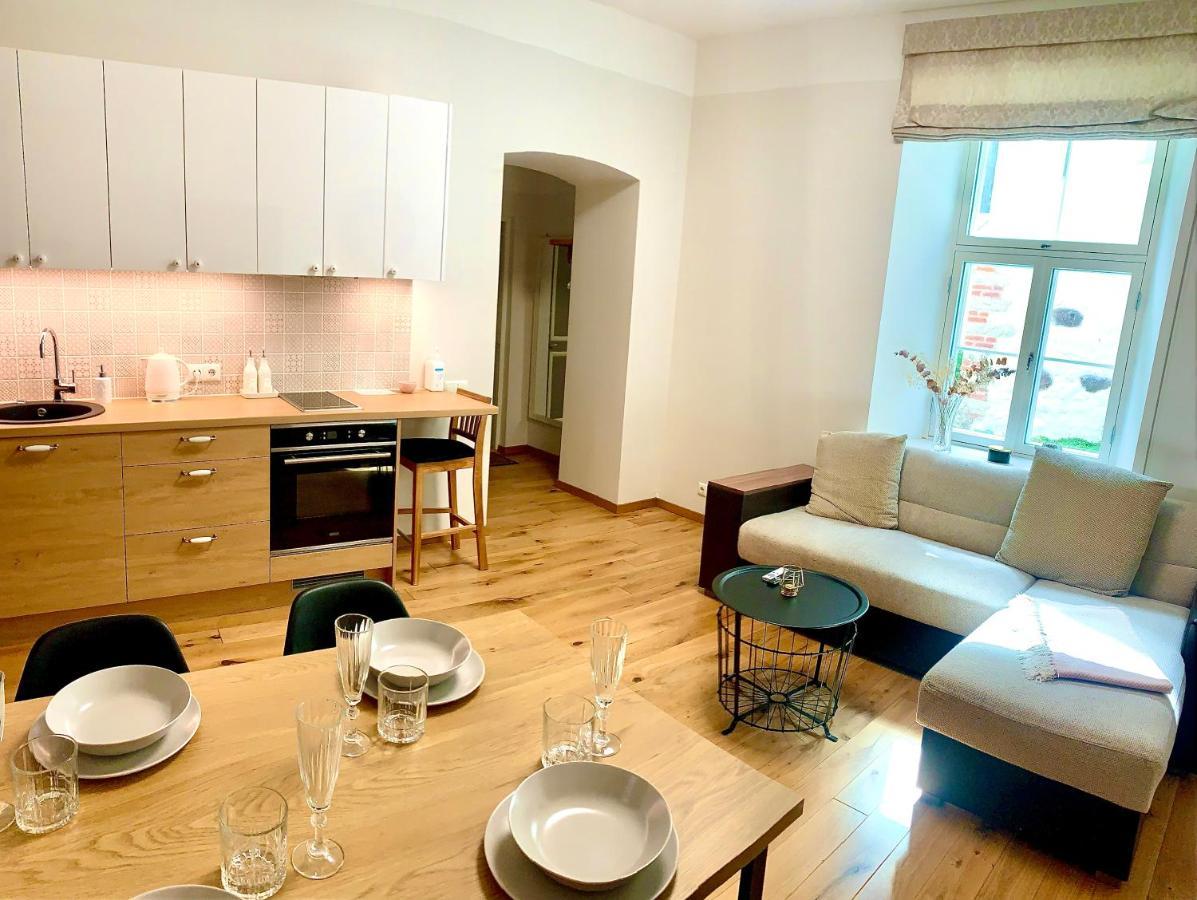 Lossi 32 Apartment Tartu Esterno foto
